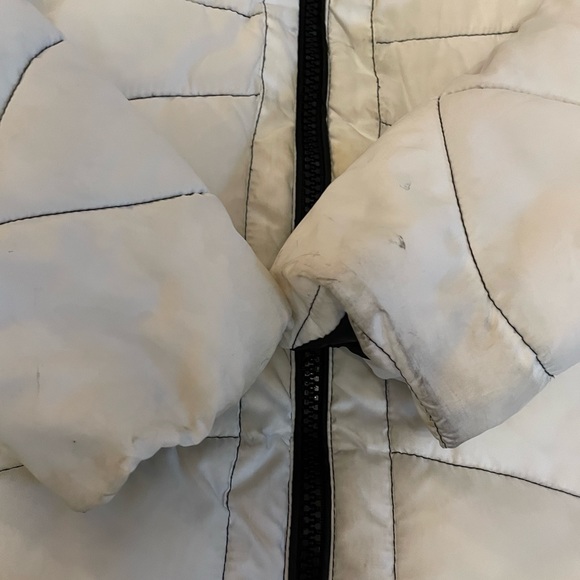 ⚡️ FLASH - White puffer coat - Picture 3 of 8